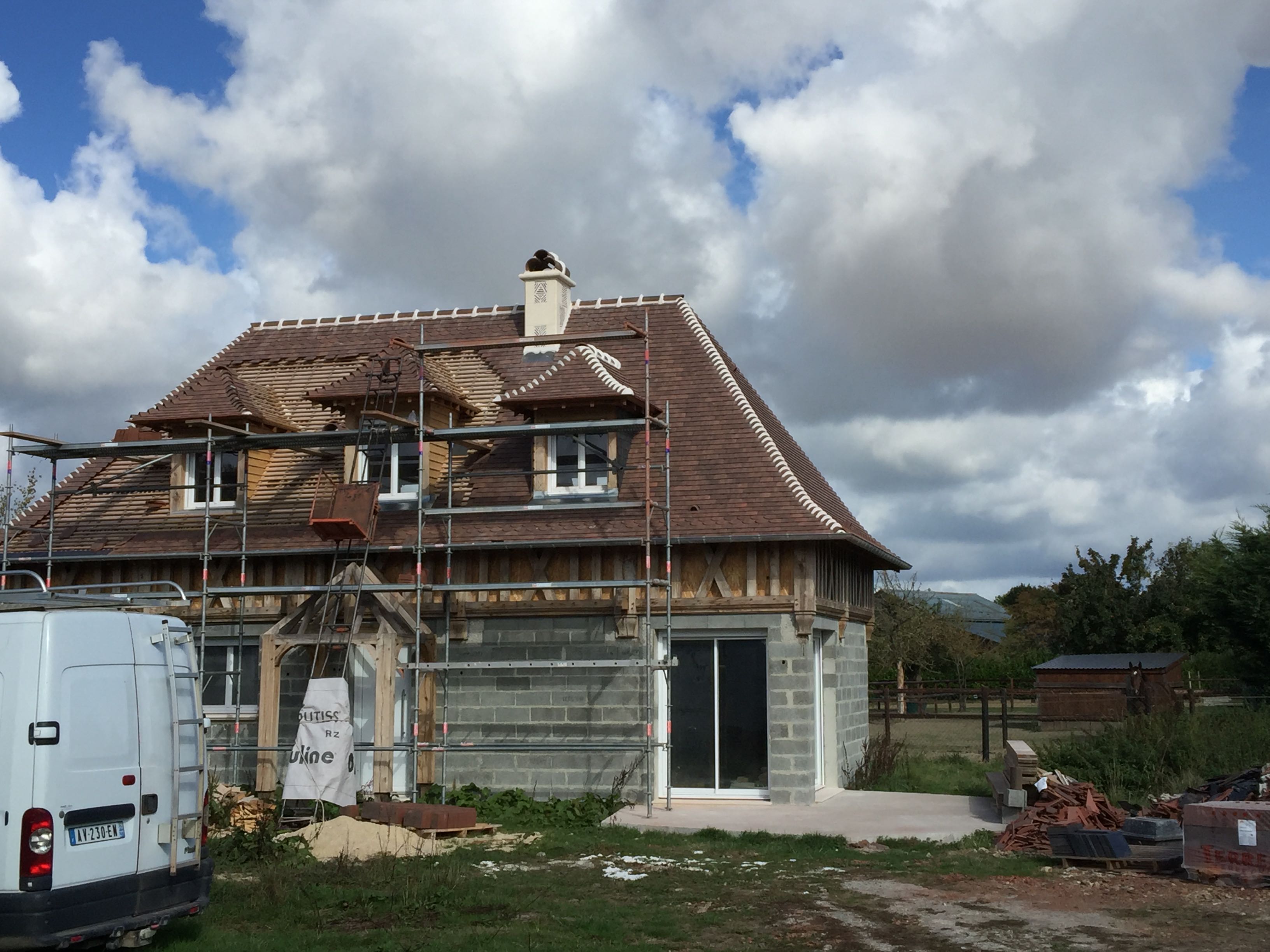 Covid-19 : les permis de construire et les transactions immobilières bloqués